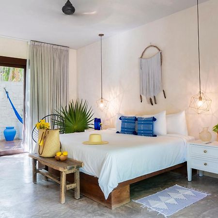 Lula Tulum, A Small Luxury Hotel Exterior photo