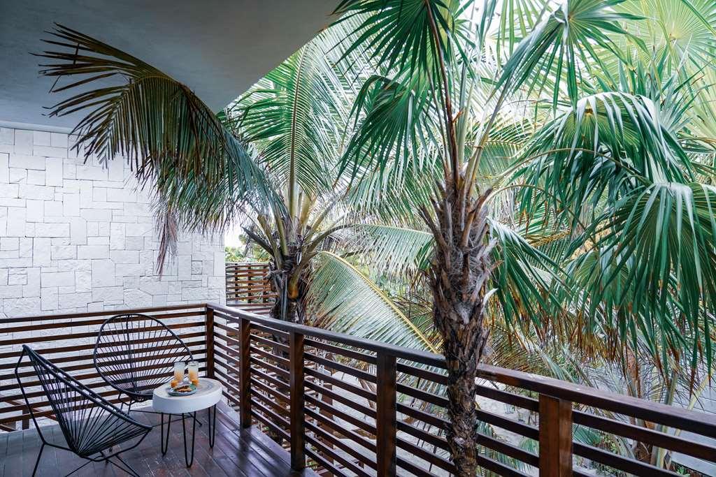 Lula Tulum, A Small Luxury Hotel Room photo