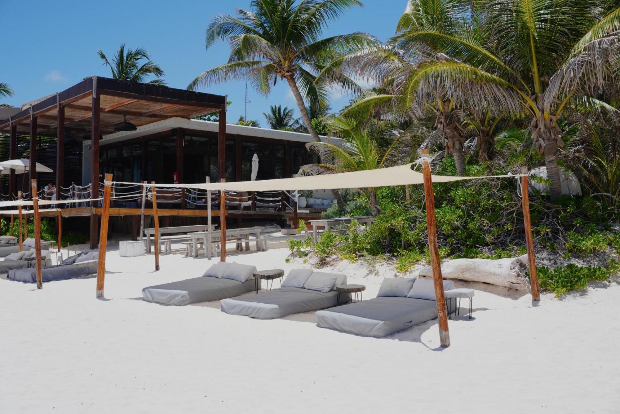 Lula Tulum, A Small Luxury Hotel Exterior photo