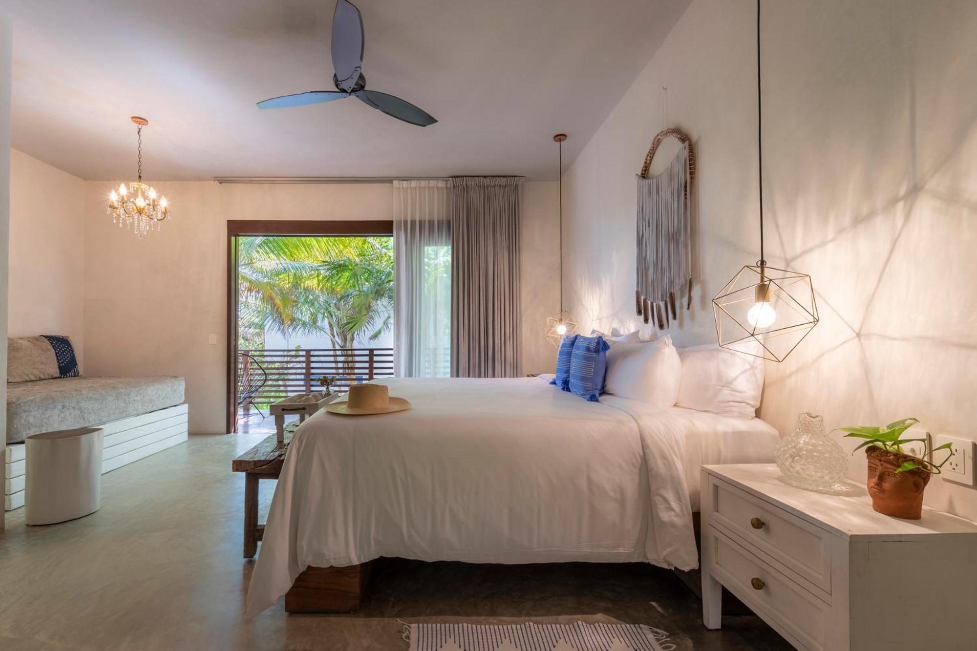 Lula Tulum, A Small Luxury Hotel Exterior photo