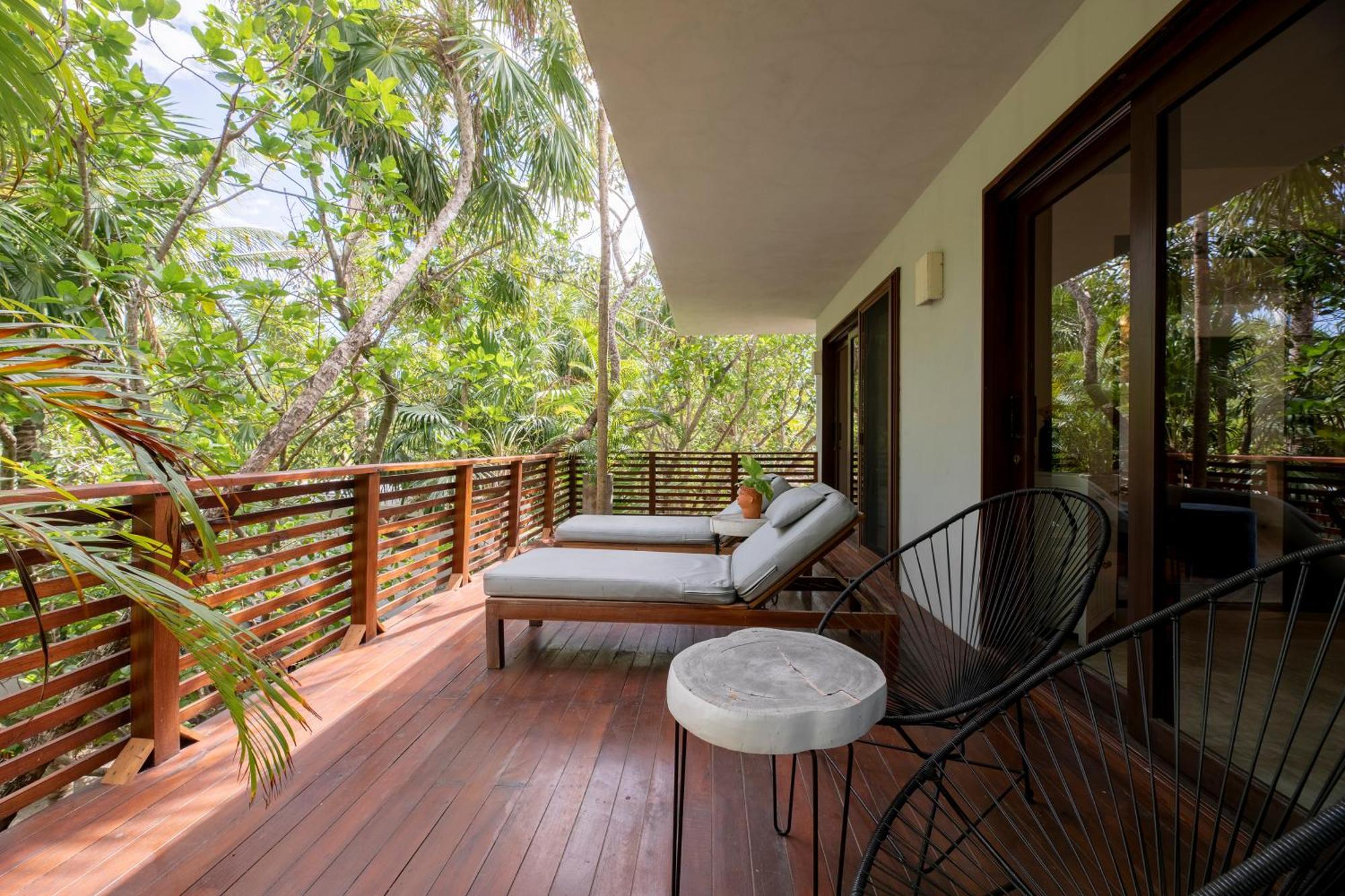 Lula Tulum, A Small Luxury Hotel Exterior photo