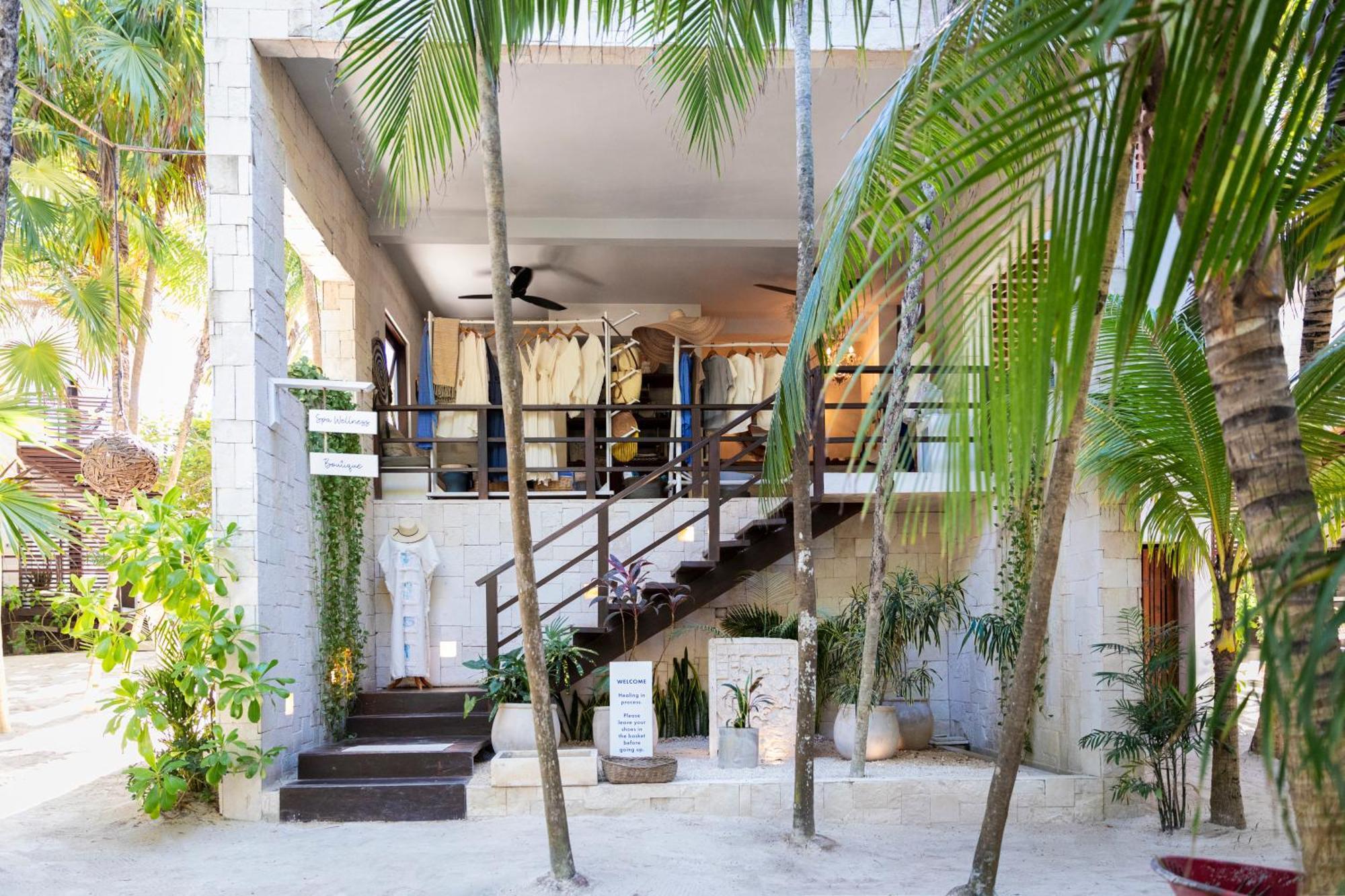 Lula Tulum, A Small Luxury Hotel Exterior photo