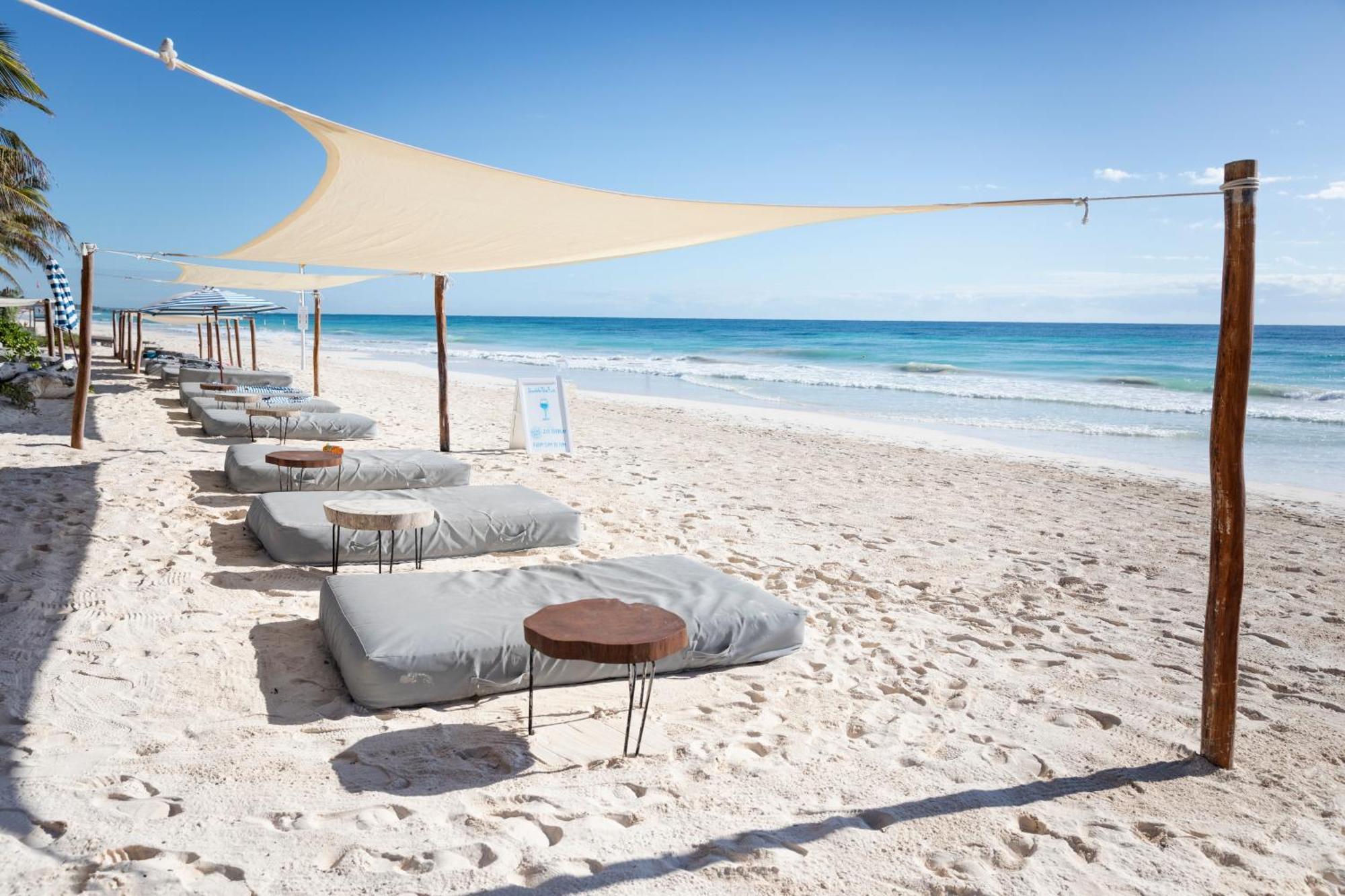 Lula Tulum, A Small Luxury Hotel Exterior photo