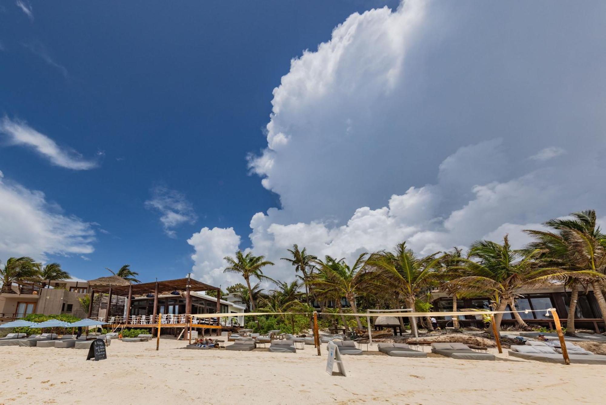 Lula Tulum, A Small Luxury Hotel Exterior photo